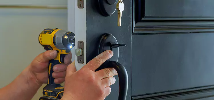 Commercial Door Lock Installation Cedar Rapids