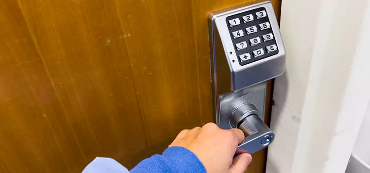 Why Choose Us for Your Keypad Lock Needs in Cedar Rapids, IA?